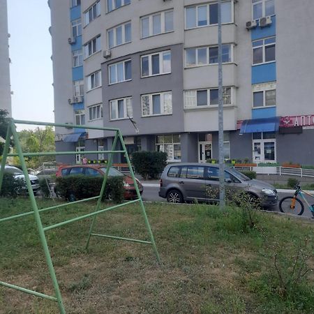 Видовые Апартаменты Kiev Exterior foto