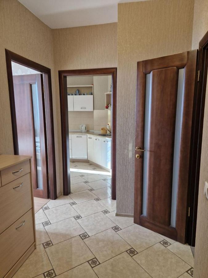 Видовые Апартаменты Kiev Exterior foto